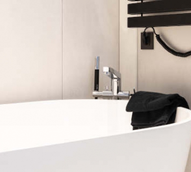 Het ontstoppen van een badafvoer doe je zo